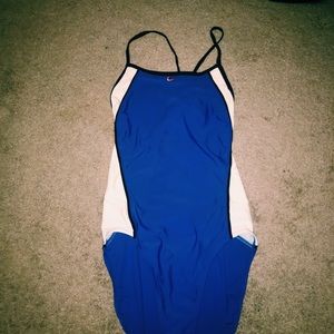 nike one piece swim suit